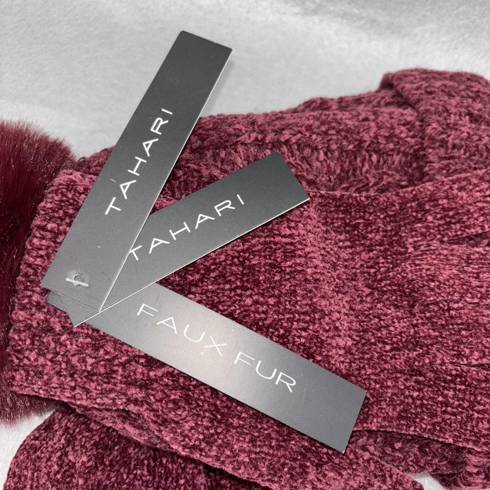 Tahari pom knit